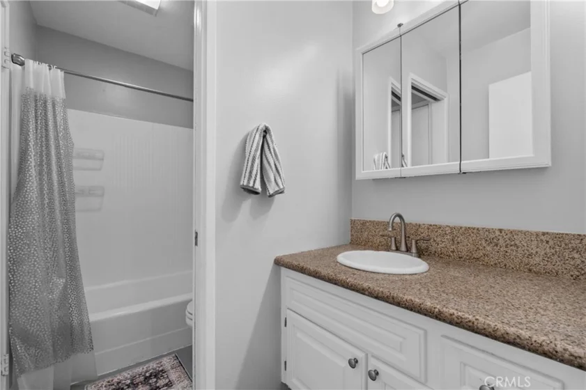 20134 Leadwell #126 photo 20