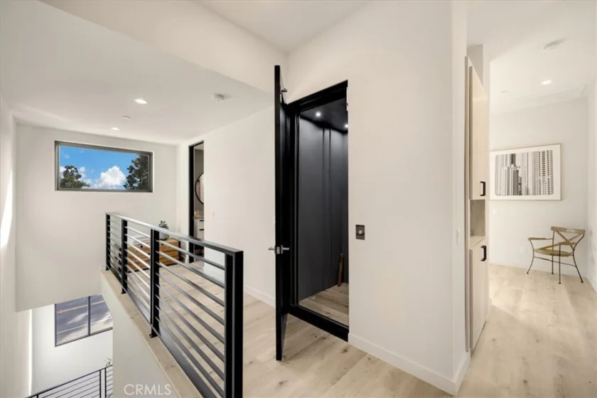 756 W 19th Street #B photo 30