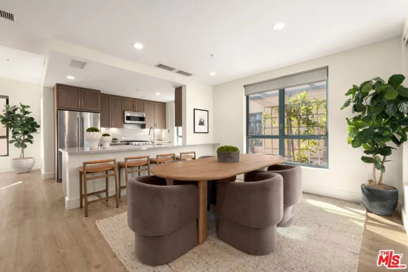 2300 Wilshire Boulevard #217 photo 4