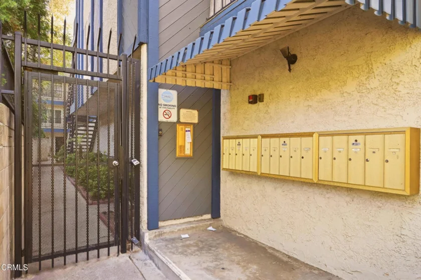 408 Burchett Street #11 photo 3