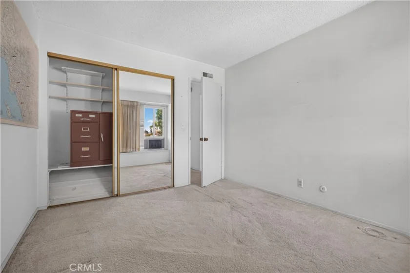 8170 Glengarry photo 27