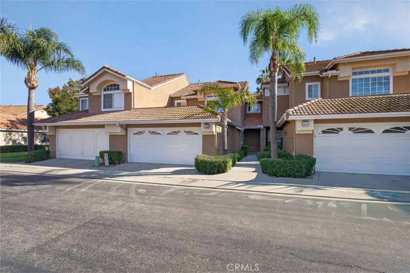 1529 Elegante Court photo 1