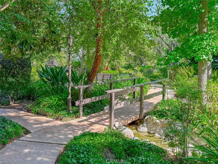 21900 Marylee #279 photo 37