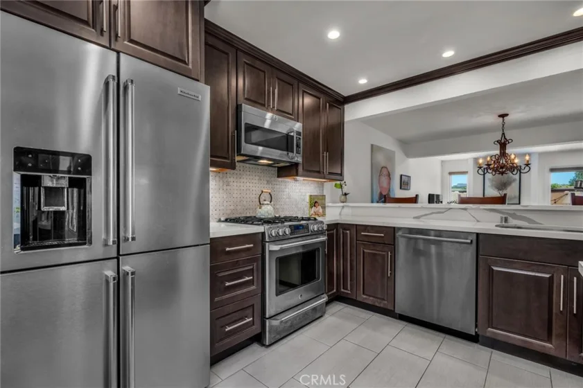 21555 Burbank Boulevard #47 photo 6