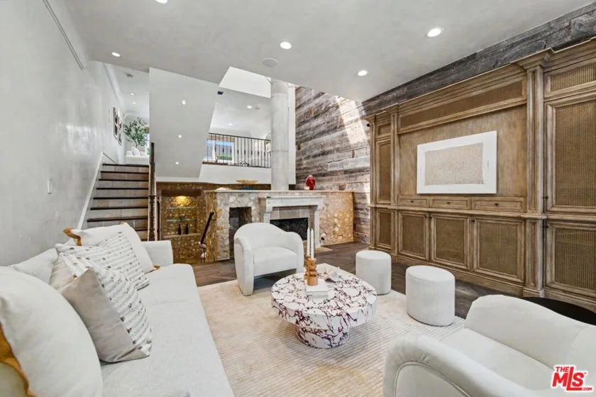 2408 34th Street #4 photo 3