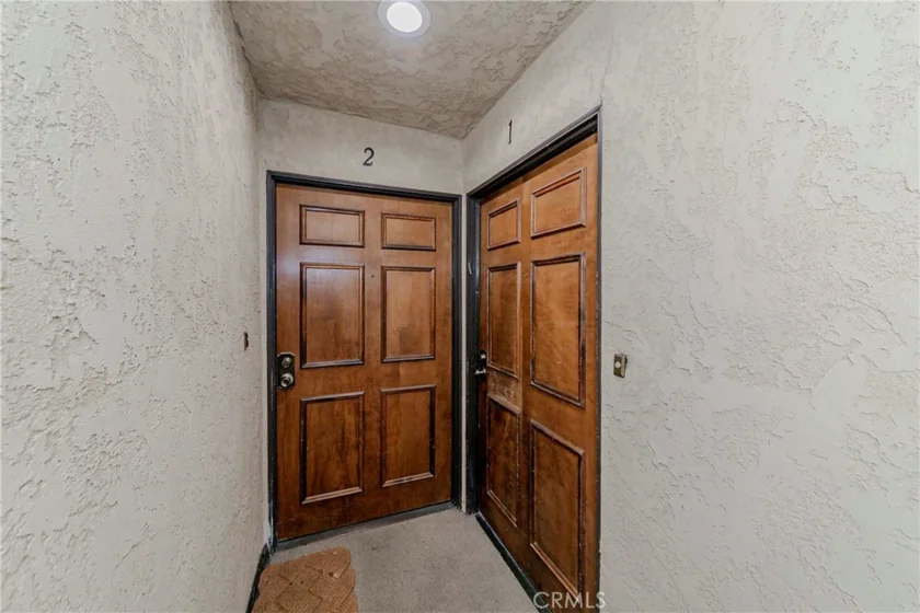 912 W 18th Street #2A photo 4