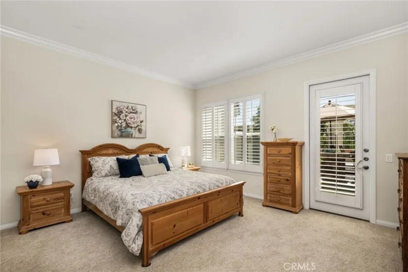 4001 Balmoral photo 36