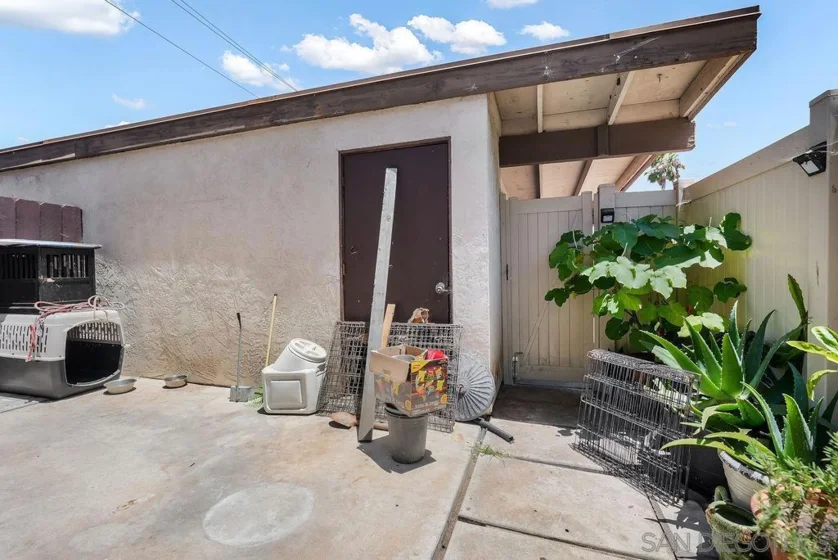 8166 Paradise Valley Court photo 69