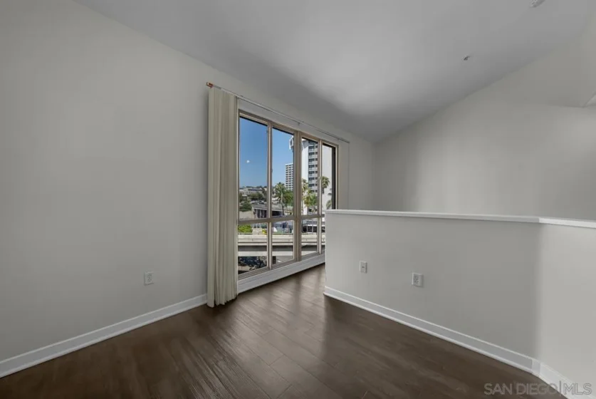 1501 Front Street #613 photo 14
