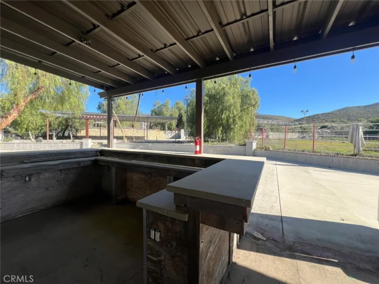 37220 Quarter Valley Road photo 4