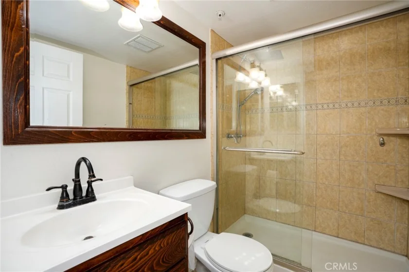 422 Hawthorne Street #3 photo 23