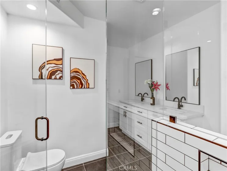 1333 S Beverly Glen Boulevard #402 photo 9