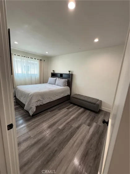 17111 Roscoe Boulevard #15 photo 12