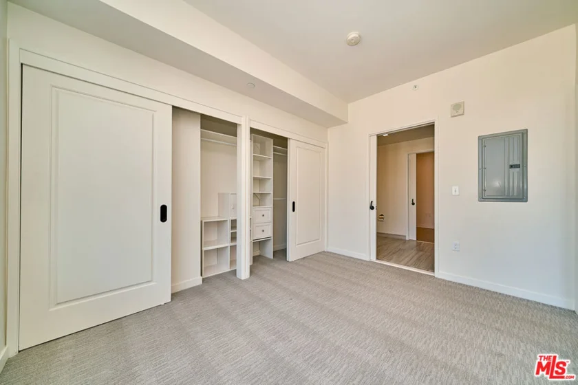1050 S Grand Avenue #1008 photo 22