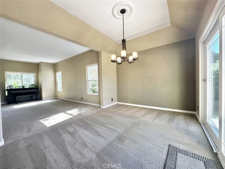 42079 Humber Drive photo 6