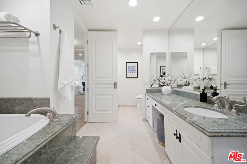 325 N Oakhurst Drive #405 photo 49