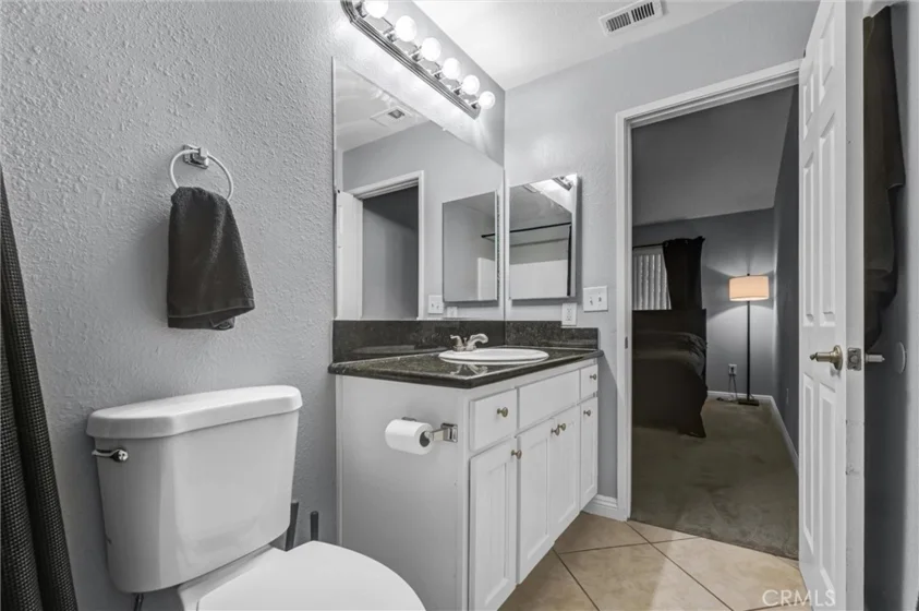 16377 Lakeshore #2B photo 17