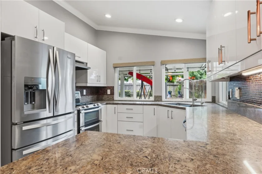 39768 Oak Cliff photo 10