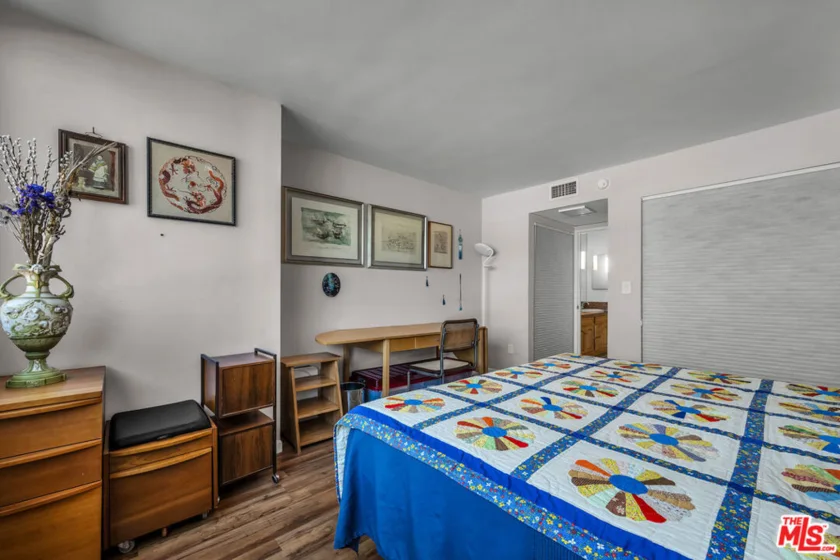 421 S La Fayette Park Place #210 photo 8