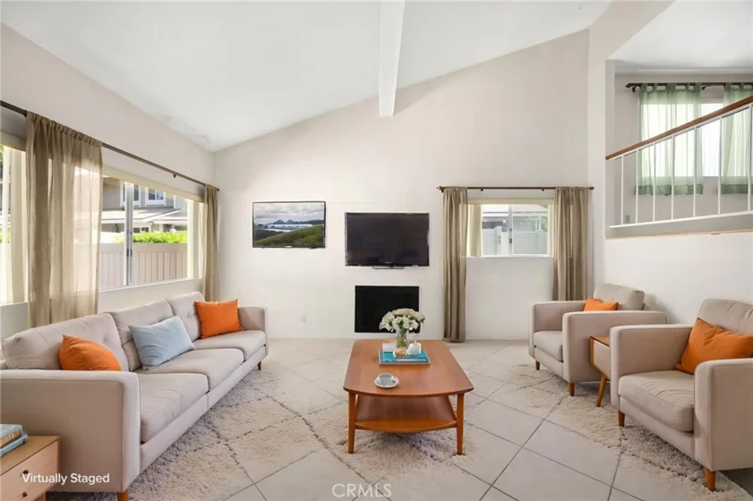 57 E Palm Drive photo 4