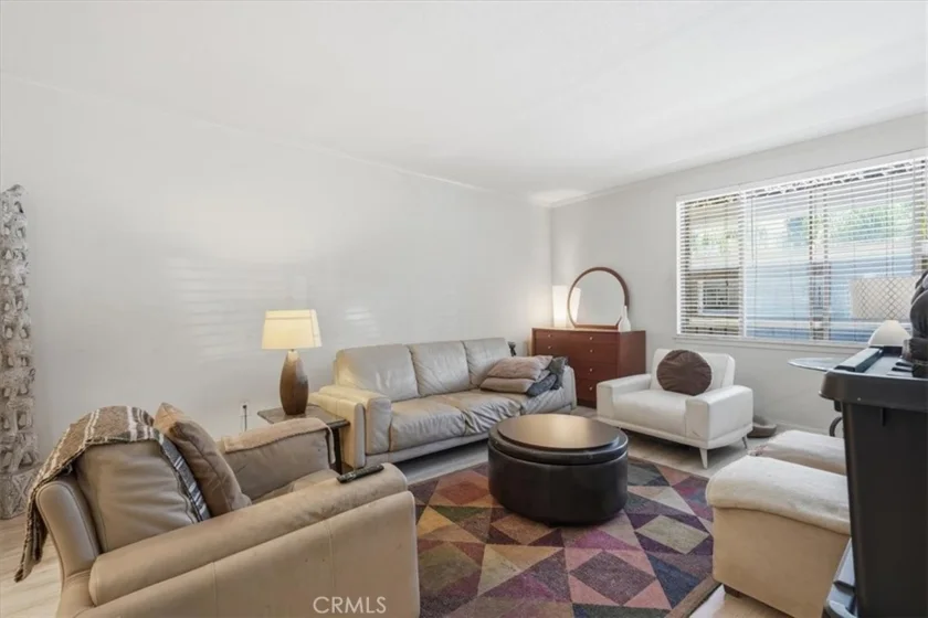 5555 Canyon Crest #2F photo 17