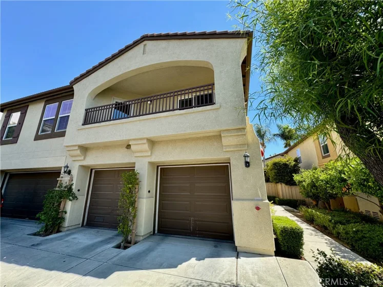 41657 Woodridge Avenue #2 photo 1