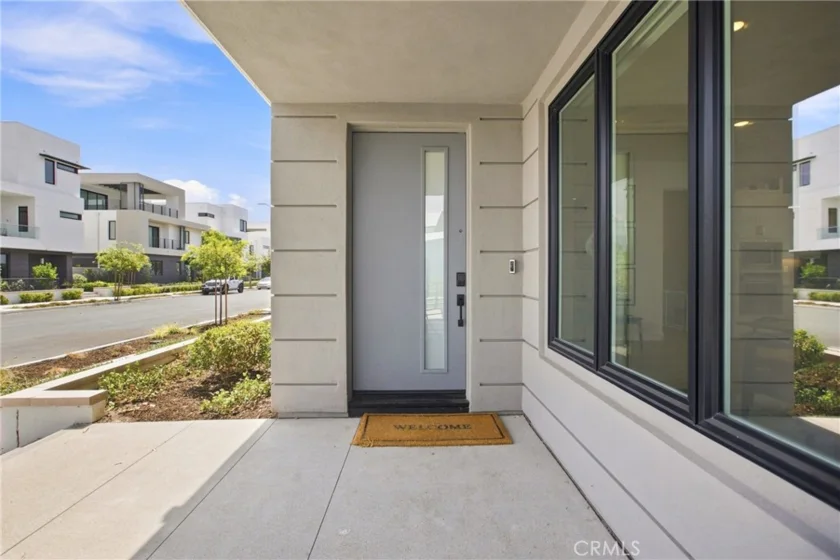 16311 Veterans Way photo 5