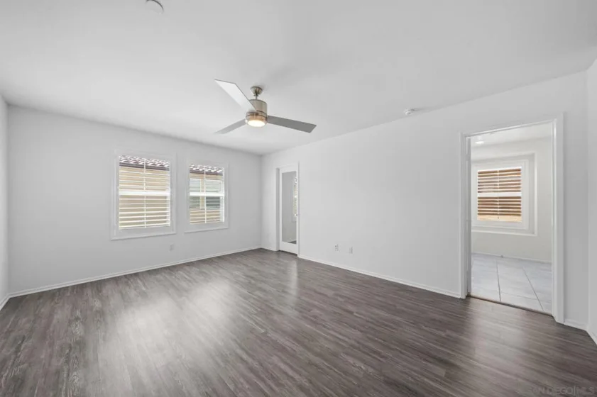 41917 Zafra Street photo 34