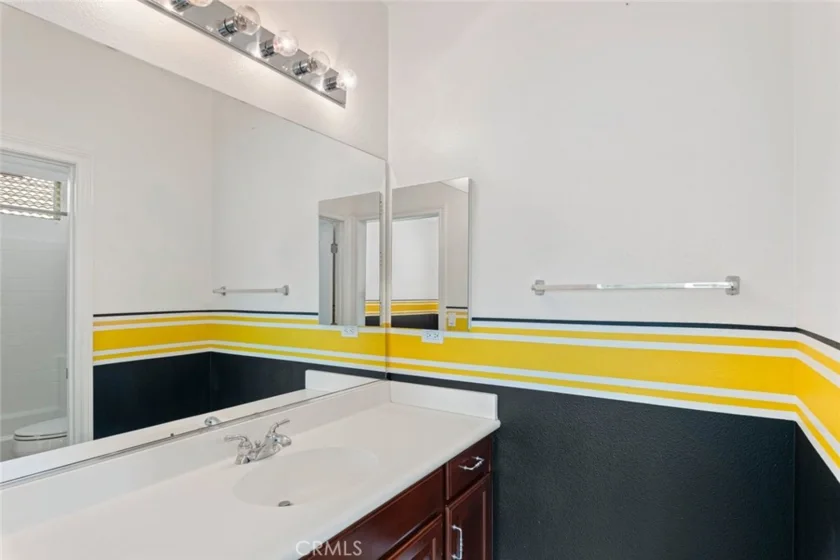 42542 Vancouver photo 29