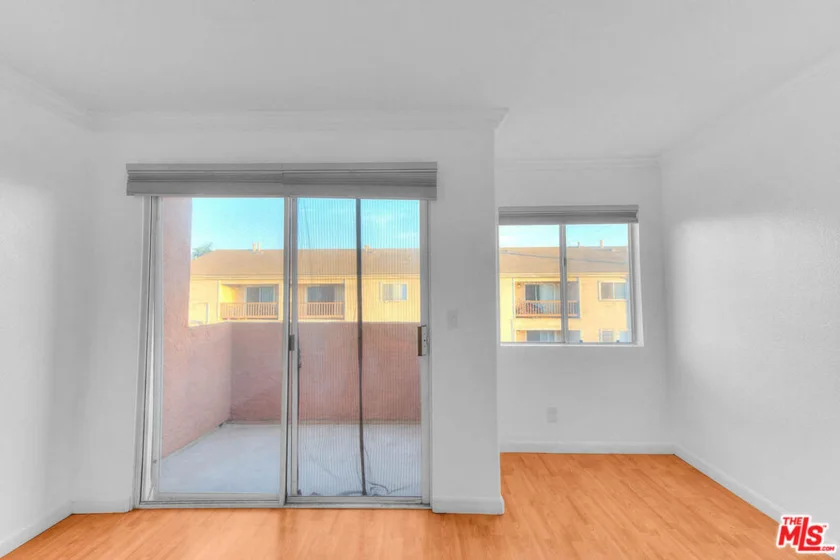 1485 Obispo Avenue #6 photo 14