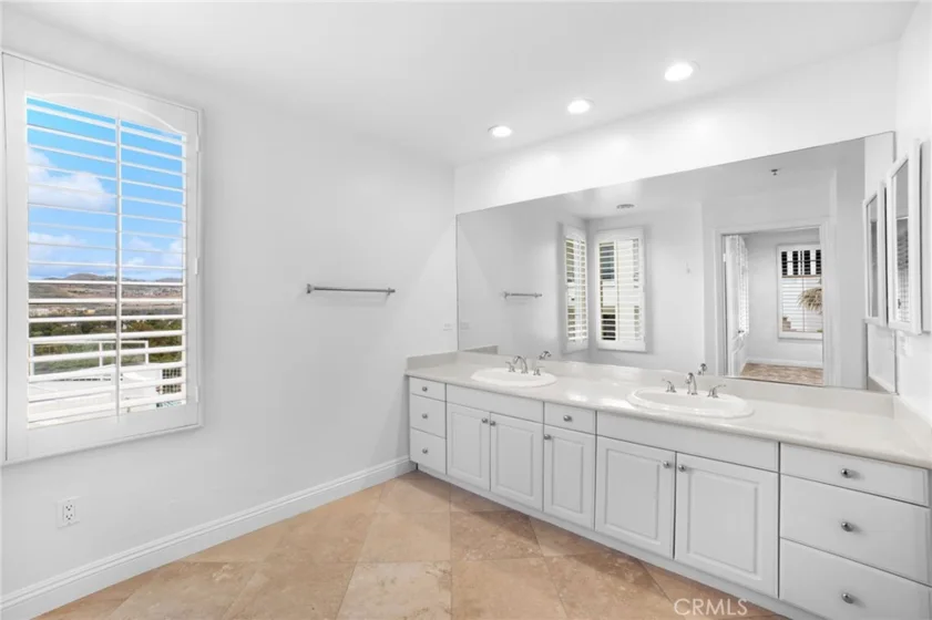 25422 Sea Bluffs Drive #204 photo 16
