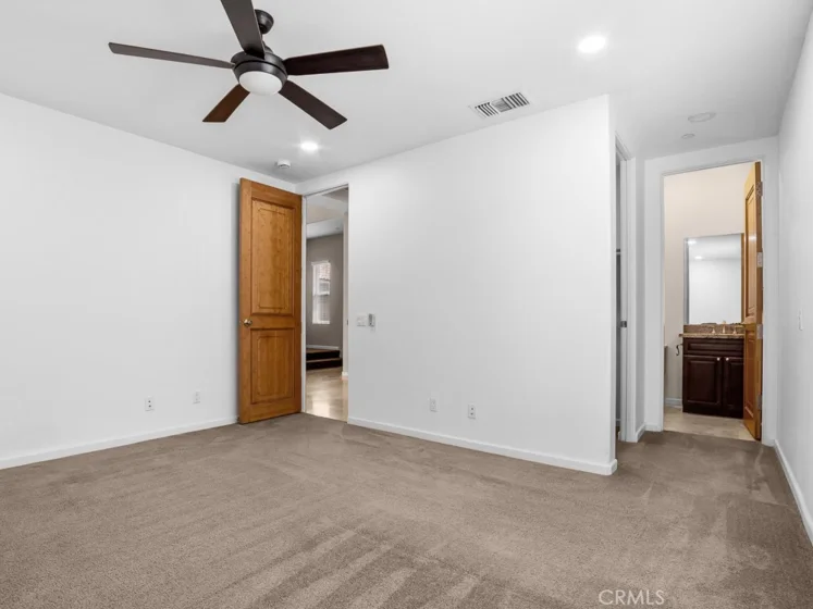 568 Via Pueblo photo 9