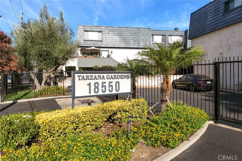 18550 Hatteras Street #87 photo 29
