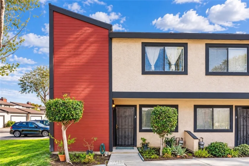 8574 Chapman #A photo 13
