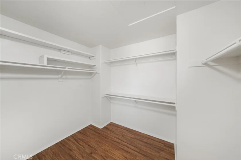 38090 Sherwood Street photo 30