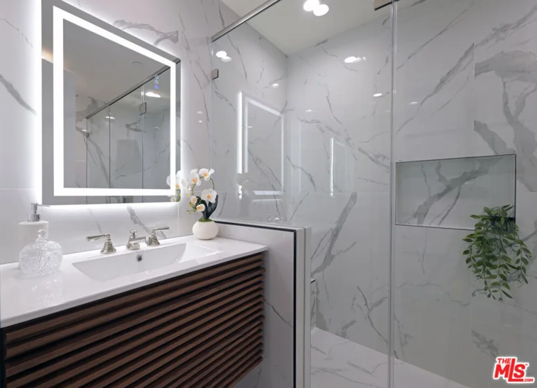 10601 Wilshire Boulevard #1404 photo 43