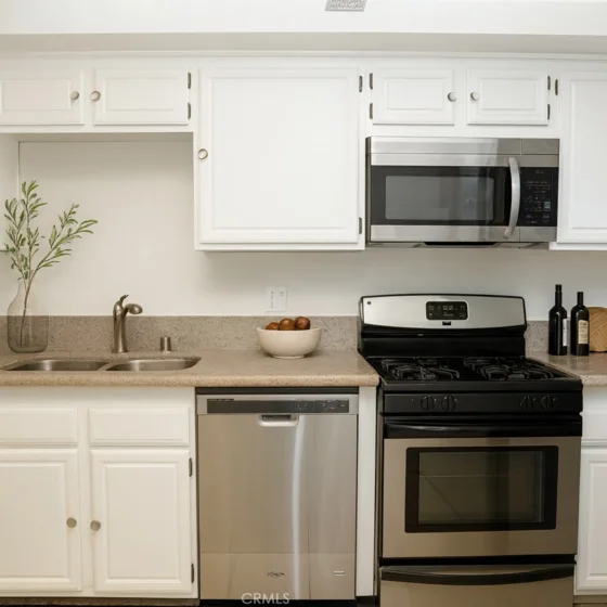 15325 Magnolia #102 photo 9