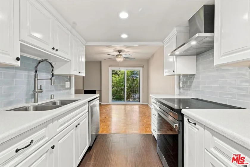 5870 Green Valley Circle #309 photo 1