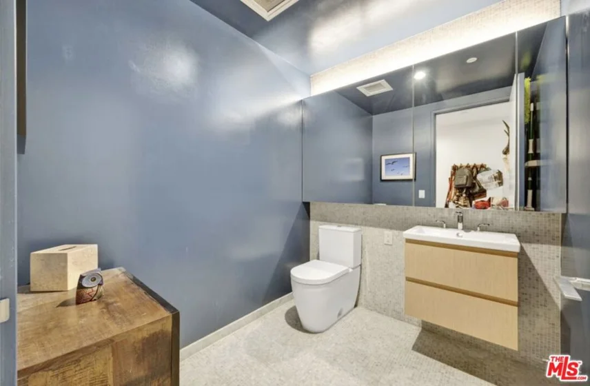 877 Francisco Street #1112 photo 20