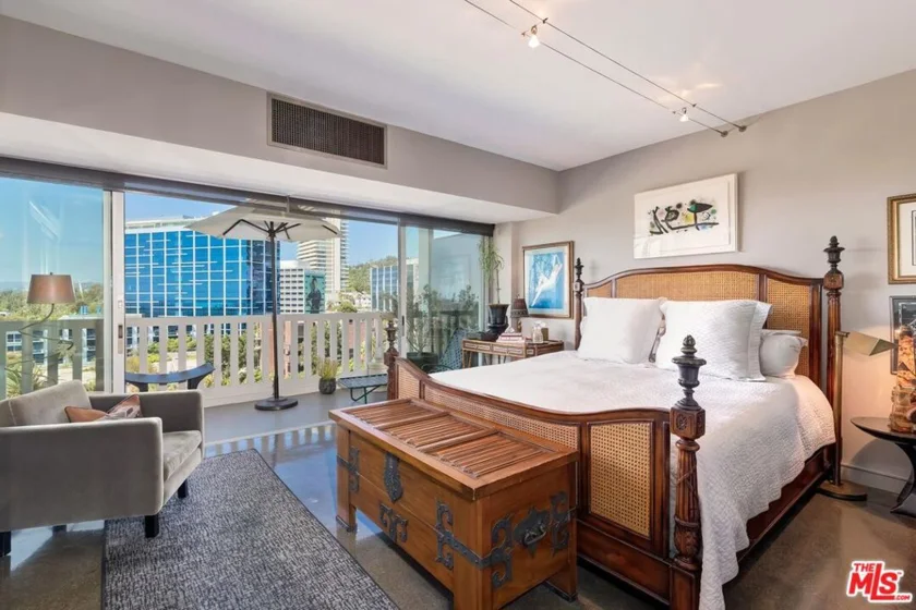999 N Doheny Drive #1012 photo 10