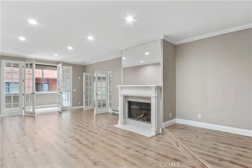 1424 Amherst Avenue #104 photo 1