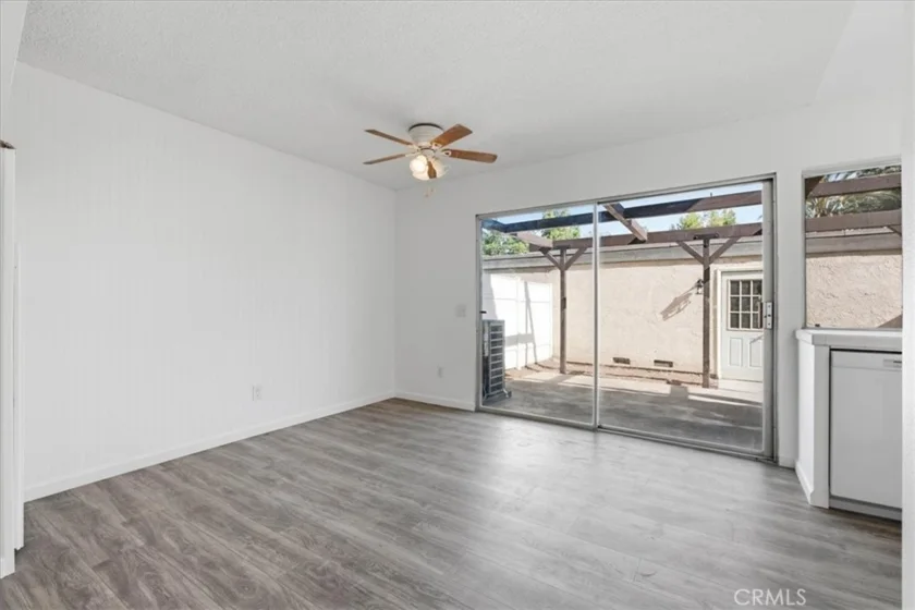 2749 Tropicana Drive photo 22