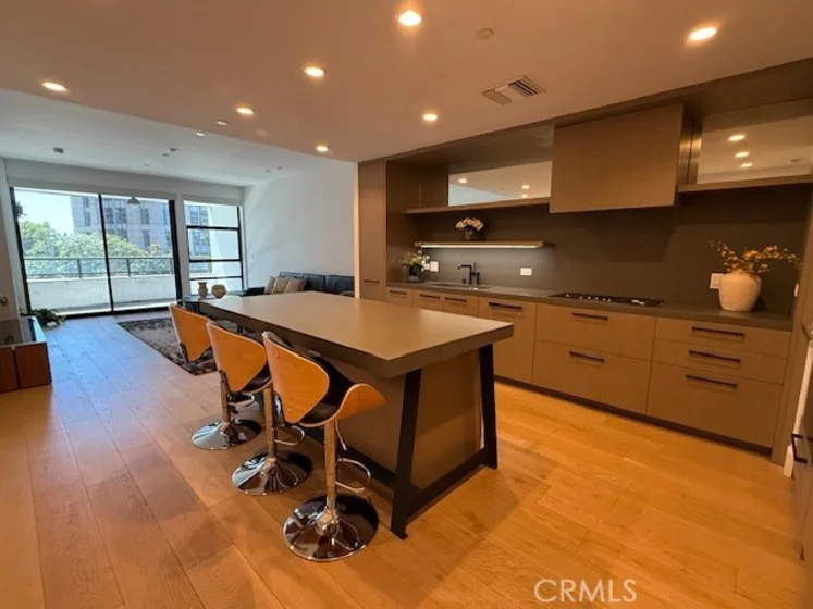 10777 Wilshire #310 photo 2