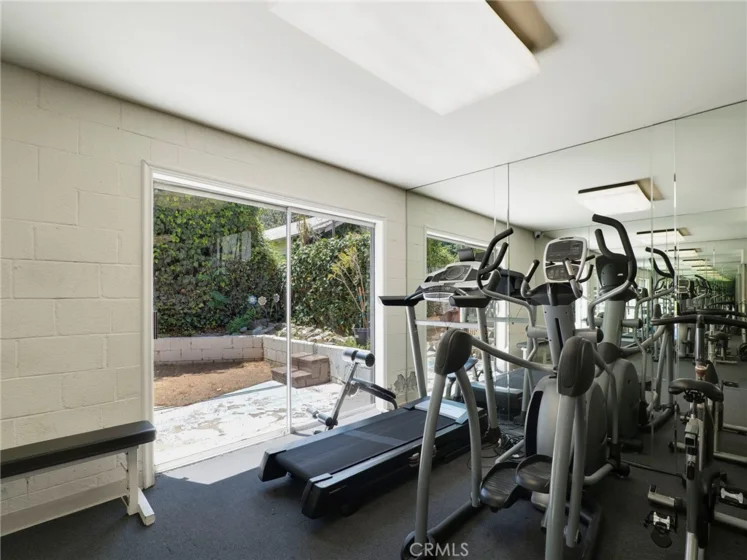 525 S Shelton Street #205 photo 24