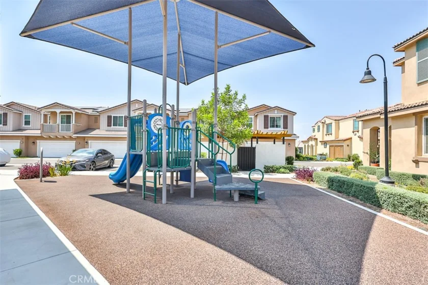 16048 Lasselle Street #2 photo 37