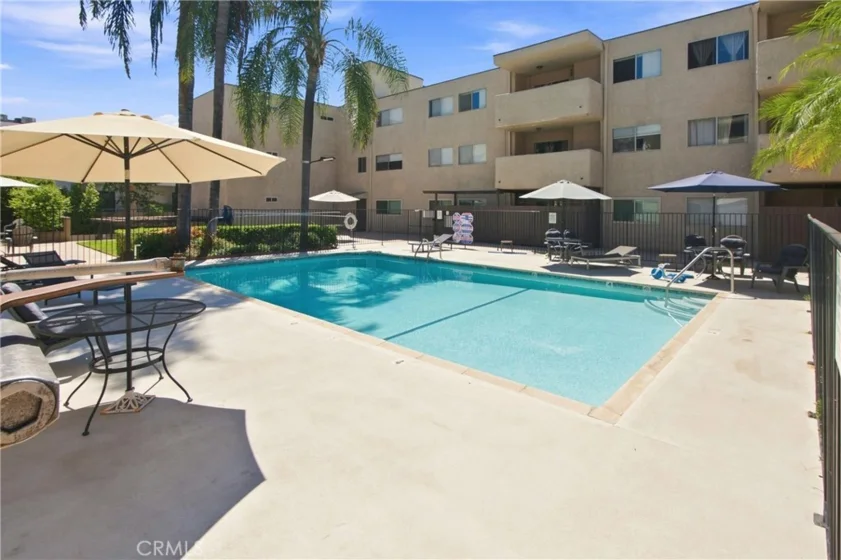 2386 E Del Mar Boulevard #111 photo 23