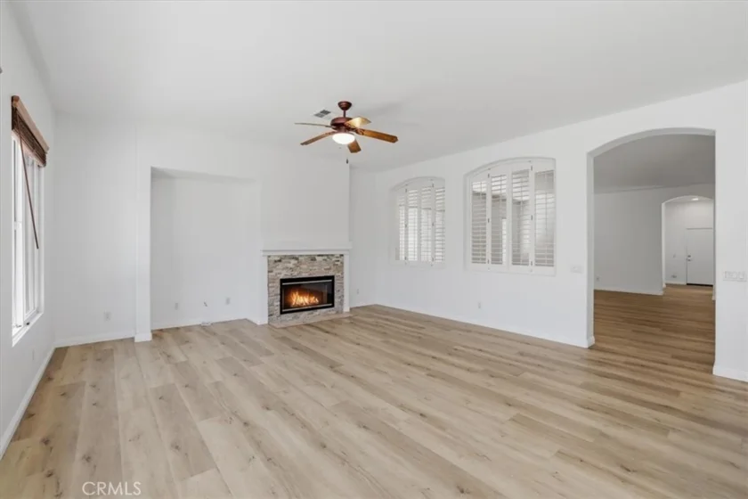 26757 Queen Court photo 10