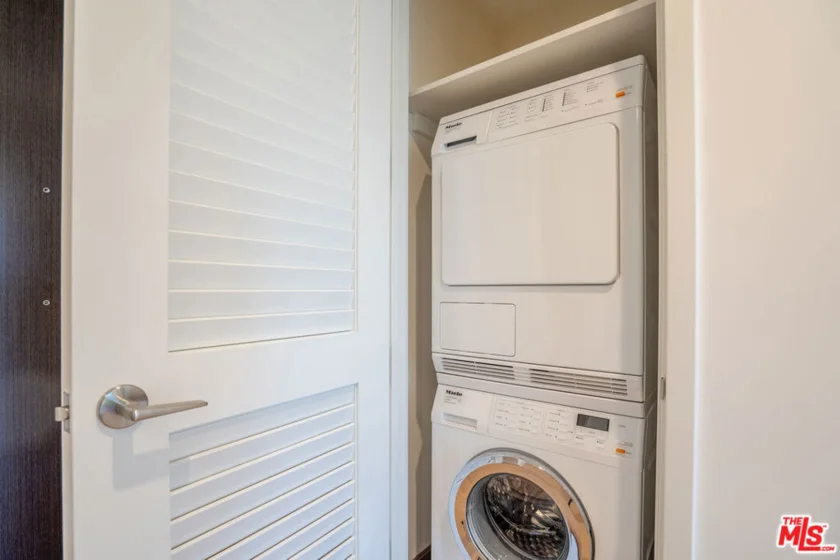 877 Francisco Street #2210 photo 16
