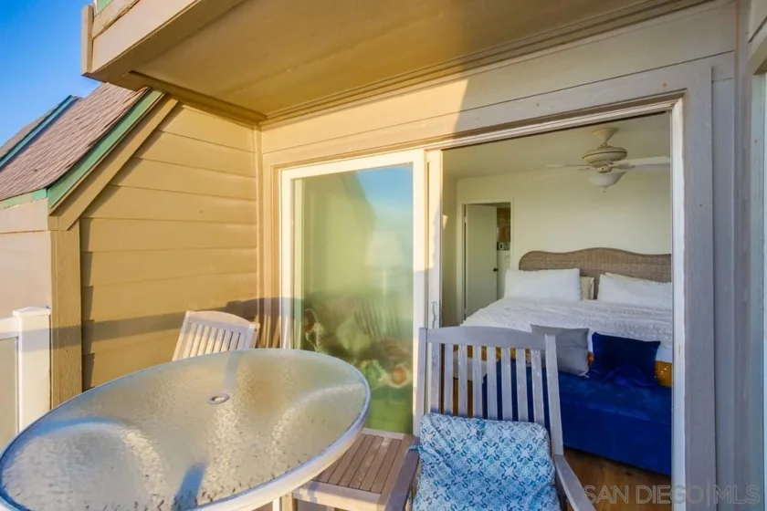 1514 Seacoast photo 30