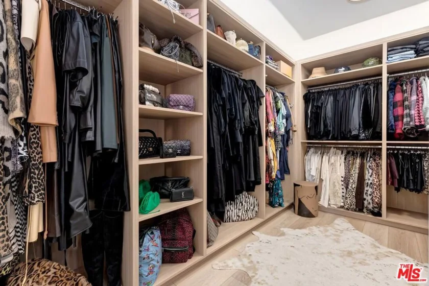 999 N Doheny Drive #601 photo 15